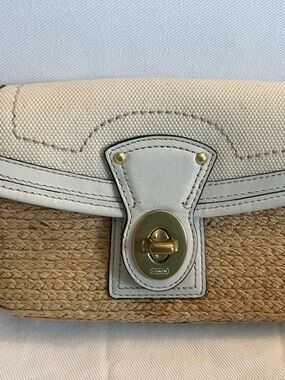 COACH Cream and Natural Straw Clutch
8”x4.5 “